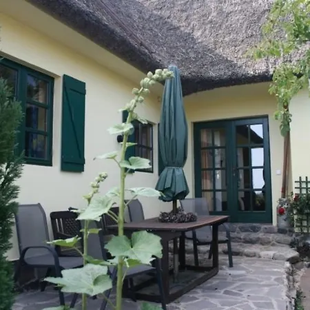 아파트 Schilfdachvilla Zeesboothaus We308 *